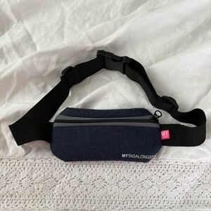 Mytagalong belt bag grey small dog walking traveling running